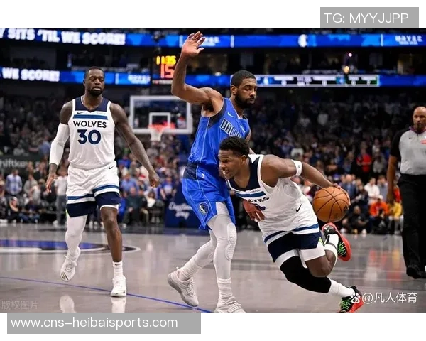 勇士与雷霆第六场激战回顾球星对决与战术博弈的精彩瞬间